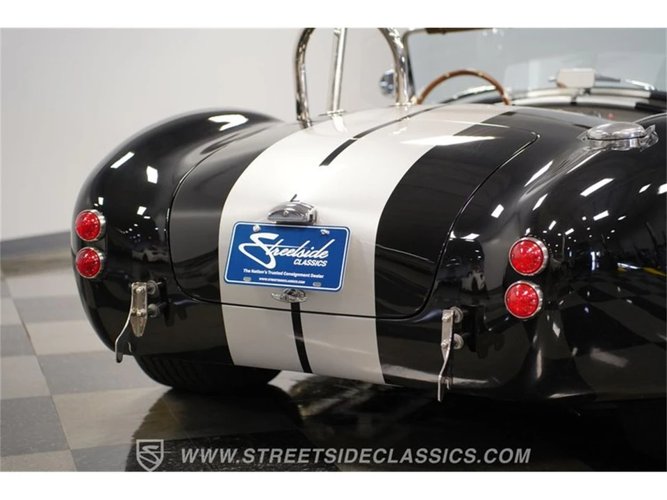 1965 Shelby Cobra 289 - Image 25 of 31