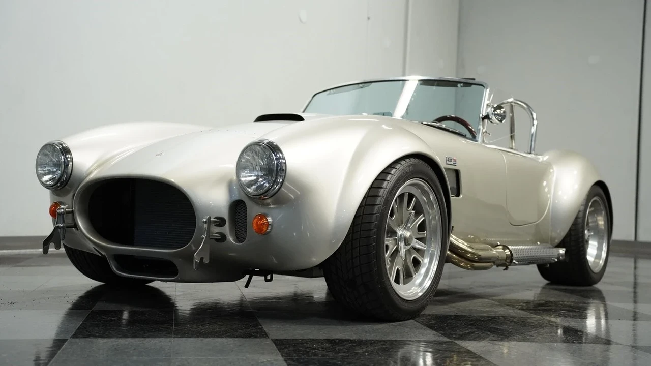 1965 Shelby Cobra Replica - Image 20 of 21
