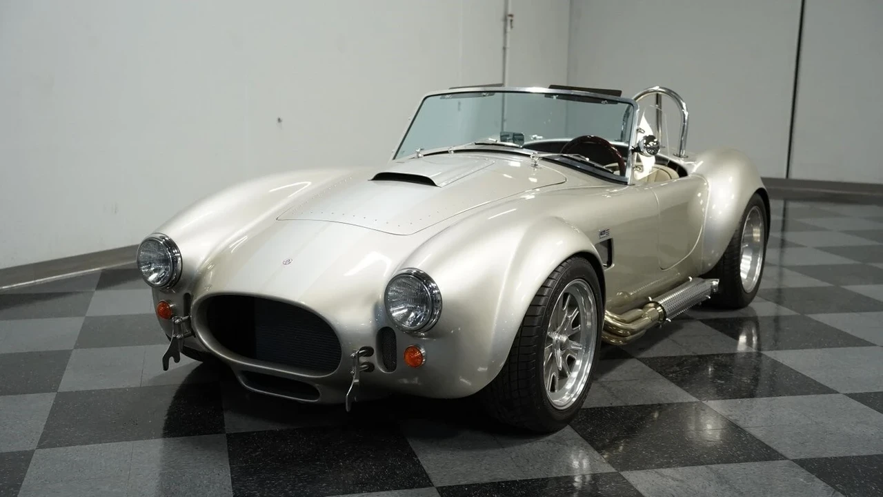 1965 Shelby Cobra Replica - Image 17 of 21