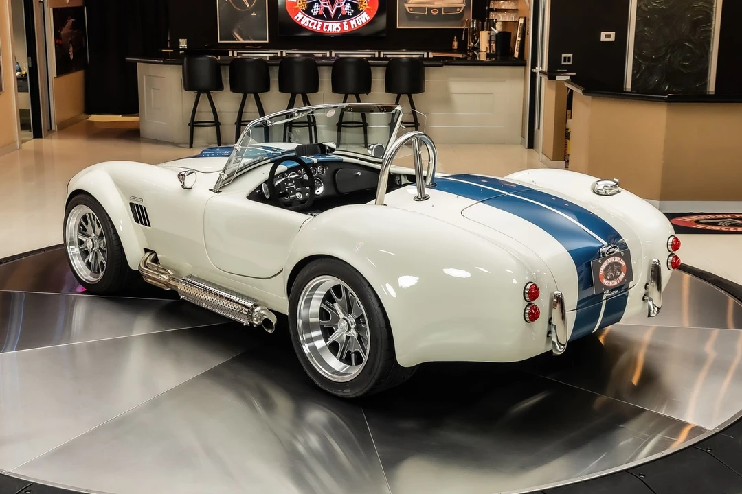 1965 Shelby Cobra 427 - Image 17 of 24