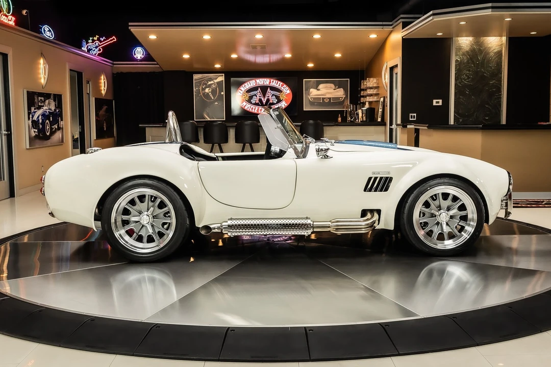 1965 Shelby Cobra 427 - Image 11 of 24