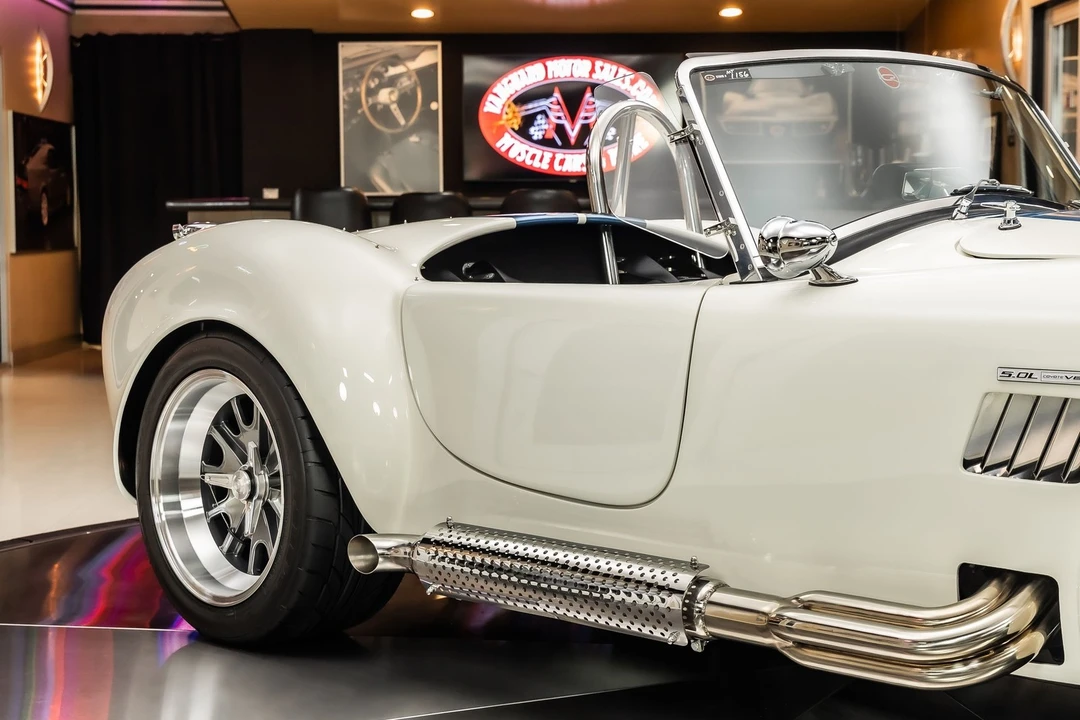 1965 Shelby Cobra 427 - Image 22 of 24