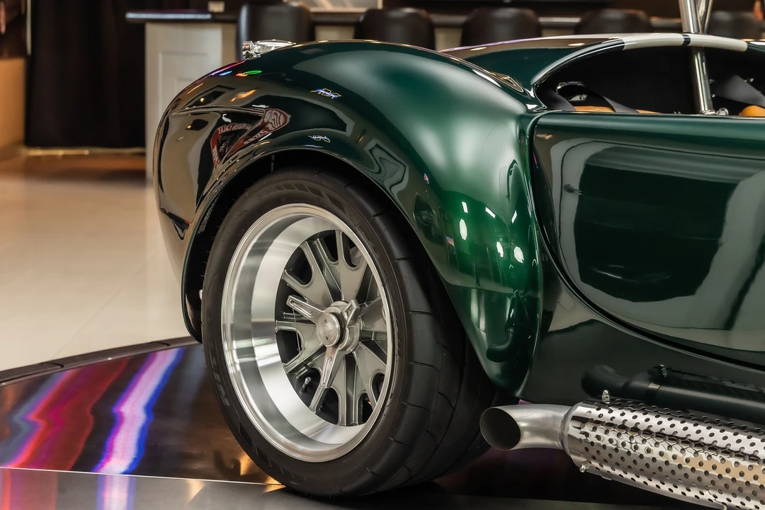 1965 Shelby Cobra 427 - Image 24 of 24