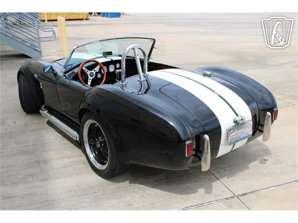 1965 Shelby Cobra 289 - Image 24 of 31