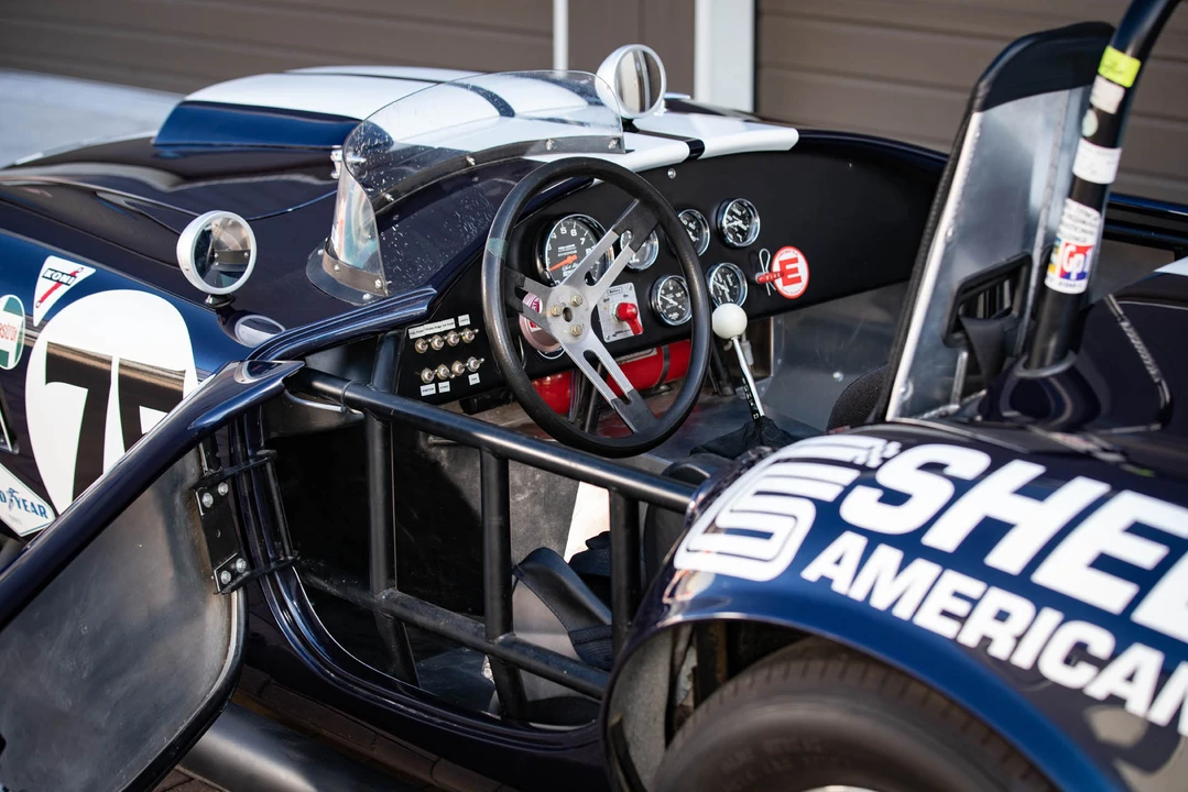 1965 Shelby Cobra 427 - Image 29 of 31