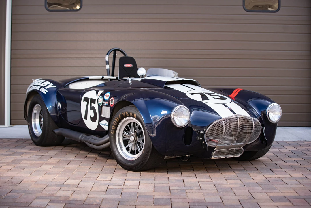 1965 Shelby Cobra 427 - Image 3 of 31
