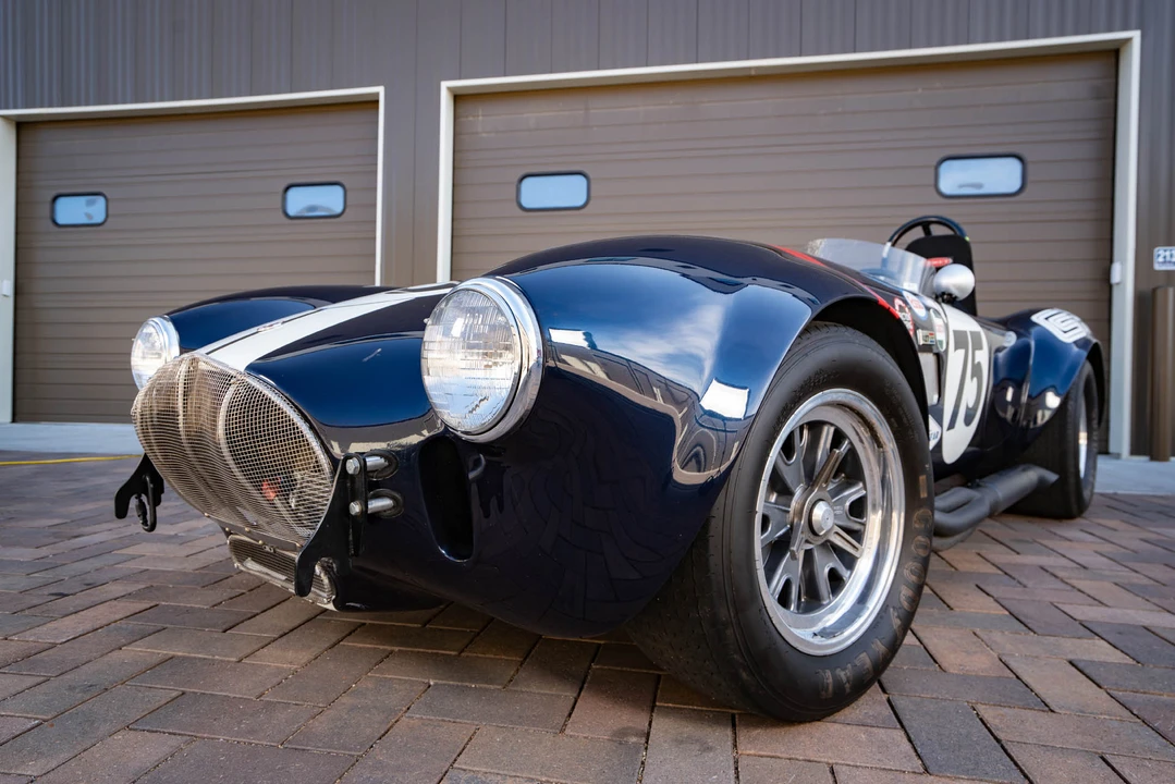 1965 Shelby Cobra 427 - Image 14 of 31