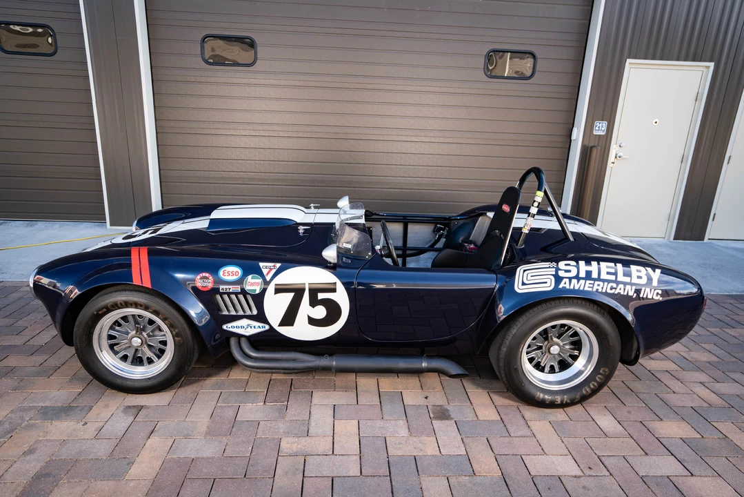 1965 Shelby Cobra 427 - Image 6 of 31