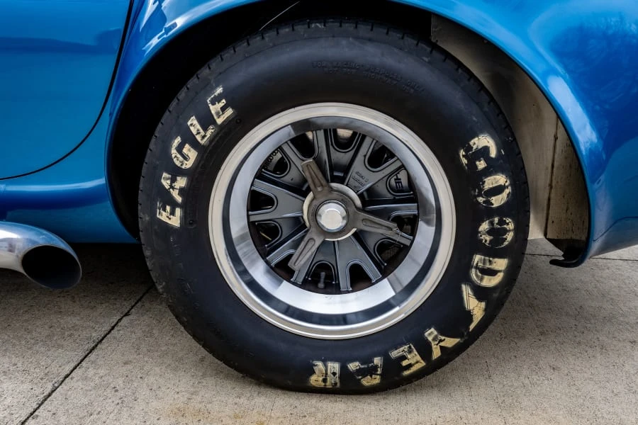 1965 Shelby Cobra 427 - Image 9 of 31