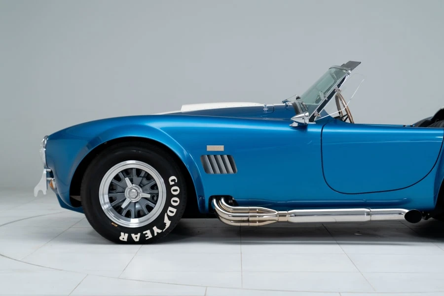 1965 Shelby Cobra 427 - Image 12 of 31