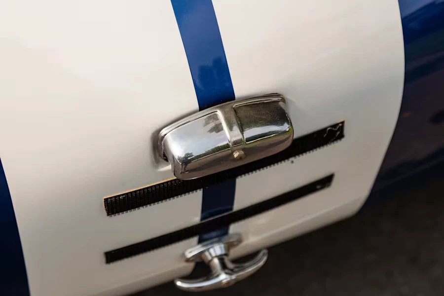 1965 Shelby Cobra 427 - Image 9 of 31