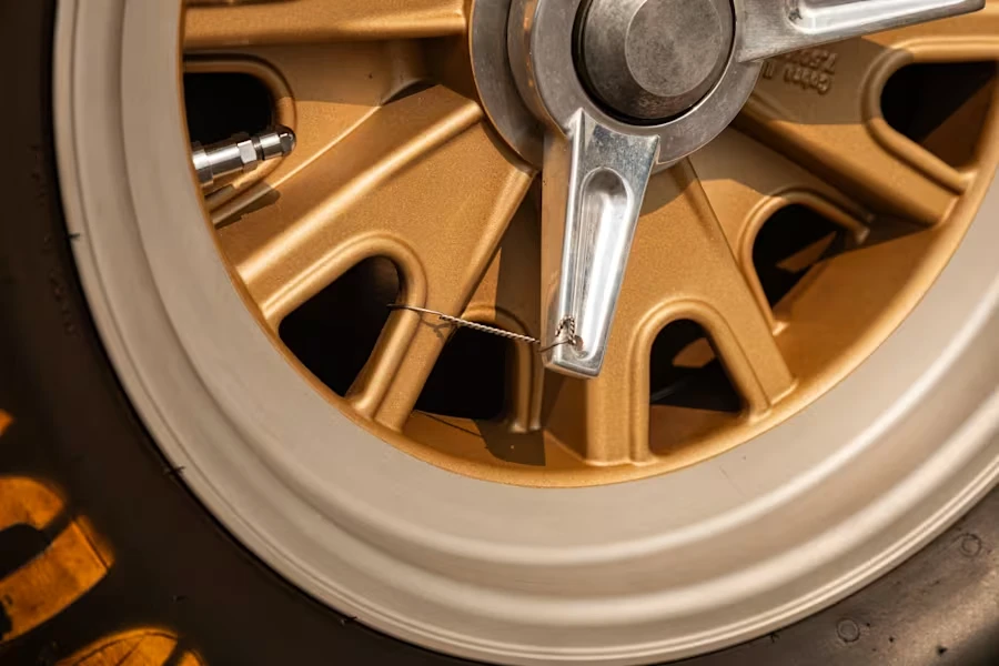 1965 Shelby Cobra 427 - Image 22 of 31