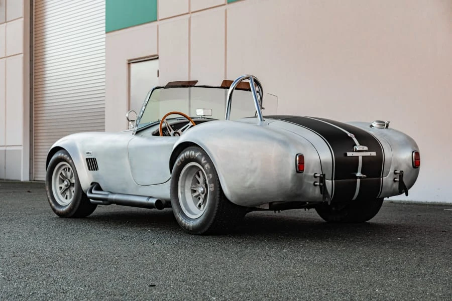 1965 Shelby Cobra 427 - Image 29 of 31