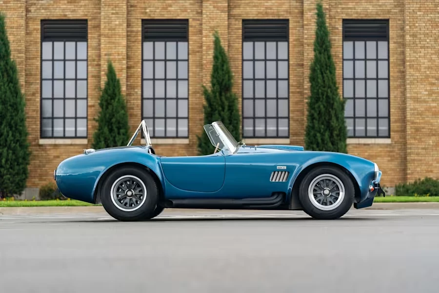 1965 Shelby Cobra 427 - Image 2 of 31