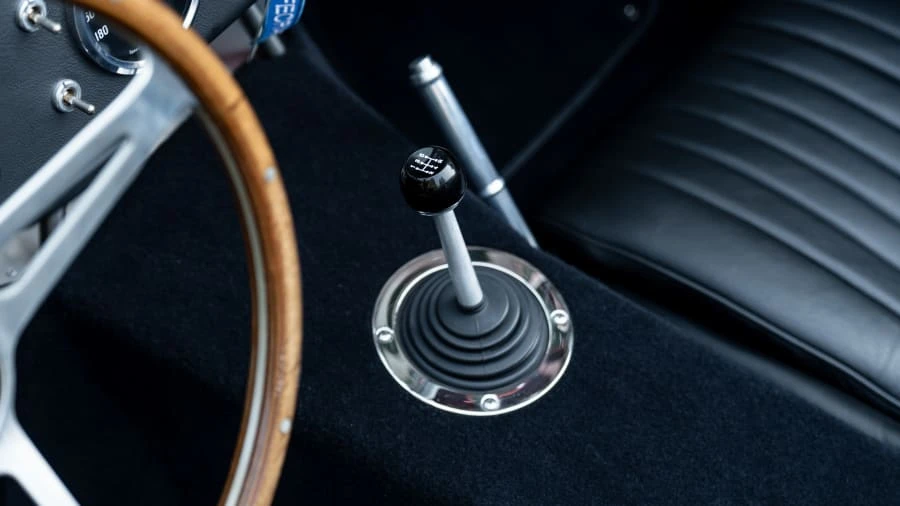 1965 Shelby CSX Cobra Continuation - Image 27 of 31