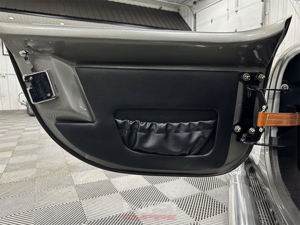 1965 Shelby Cobra 289 - Image 30 of 31