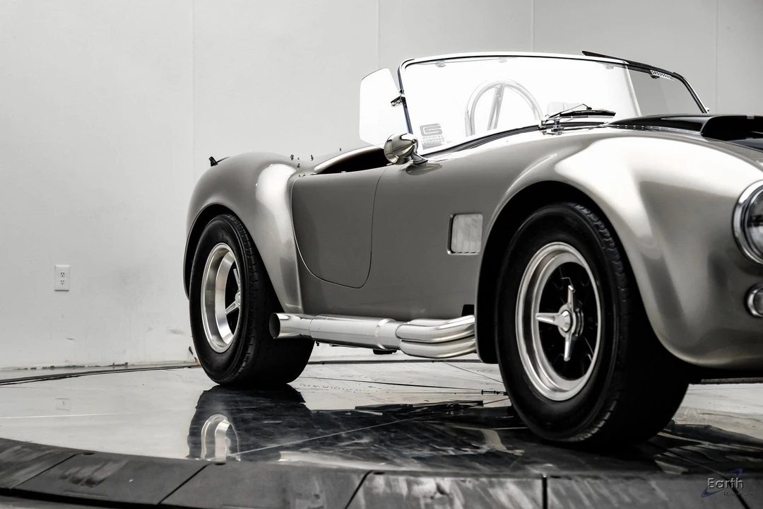 1965 Shelby Cobra 427 - Image 25 of 31