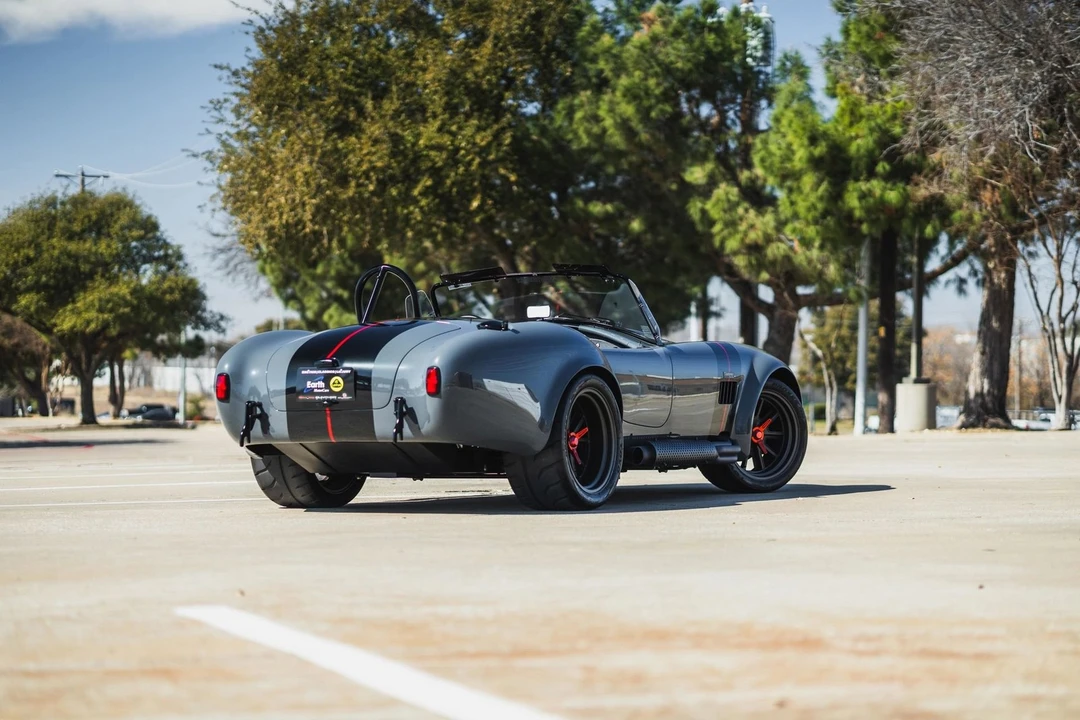 1965 Shelby Cobra 427 - Image 13 of 21