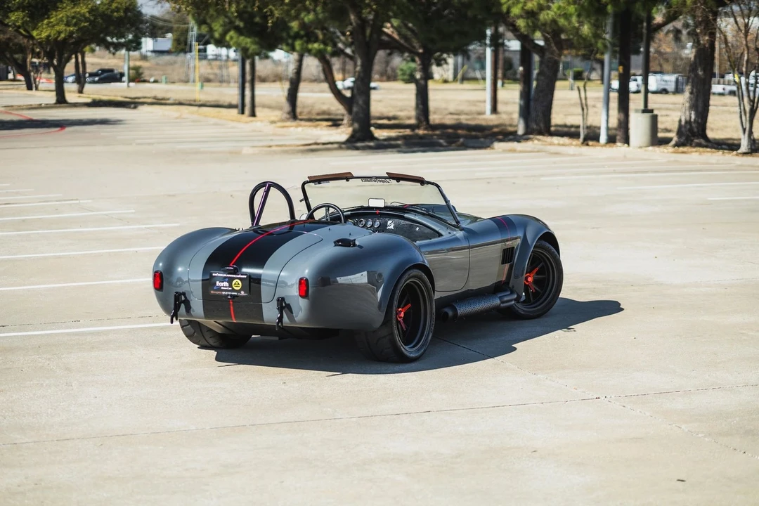 1965 Shelby Cobra 427 - Image 14 of 21
