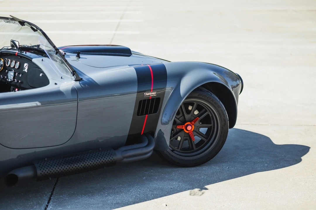 1965 Shelby Cobra 427 - Image 18 of 31