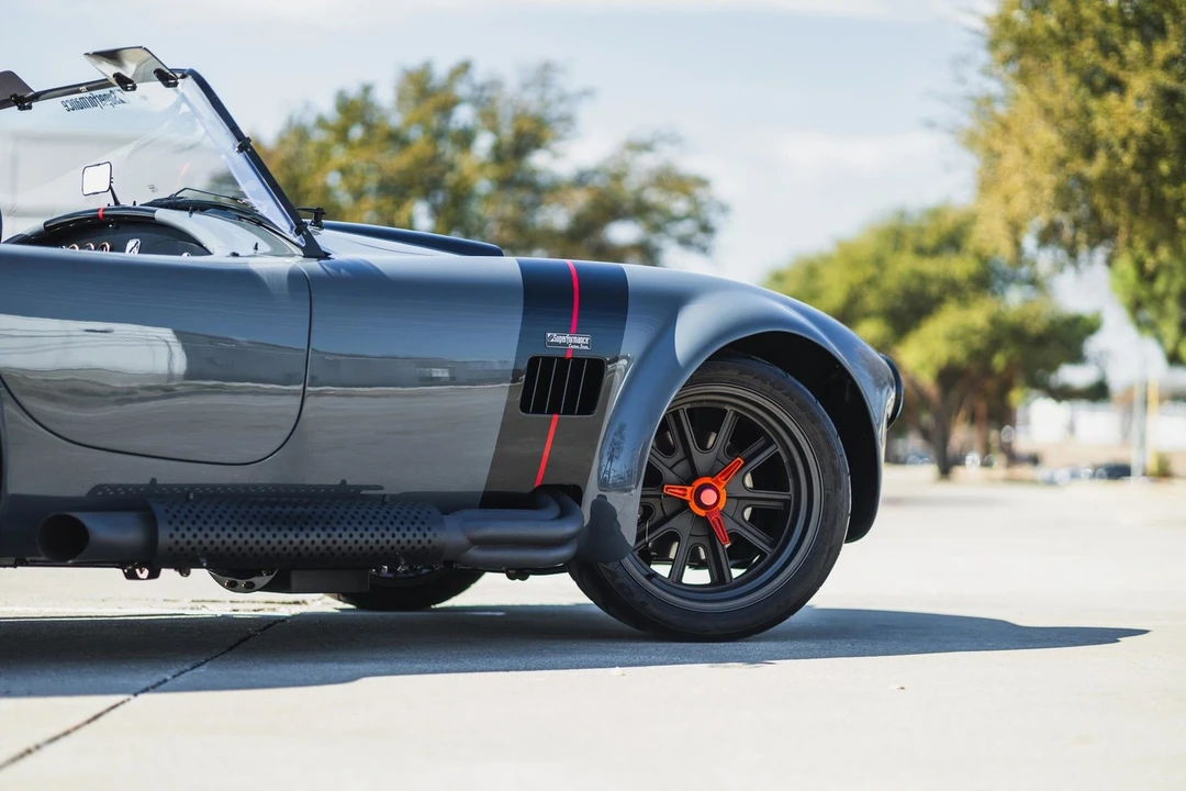 1965 Shelby Cobra 427 - Image 17 of 21