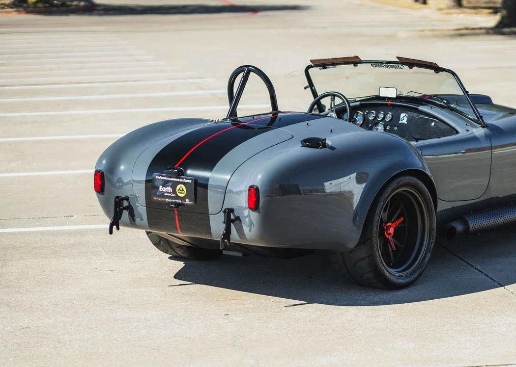 1965 Shelby Cobra 427 - Image 16 of 21