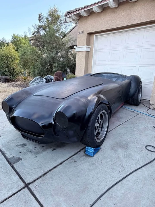 1965 Shelby Cobra 289 - Image 2 of 10