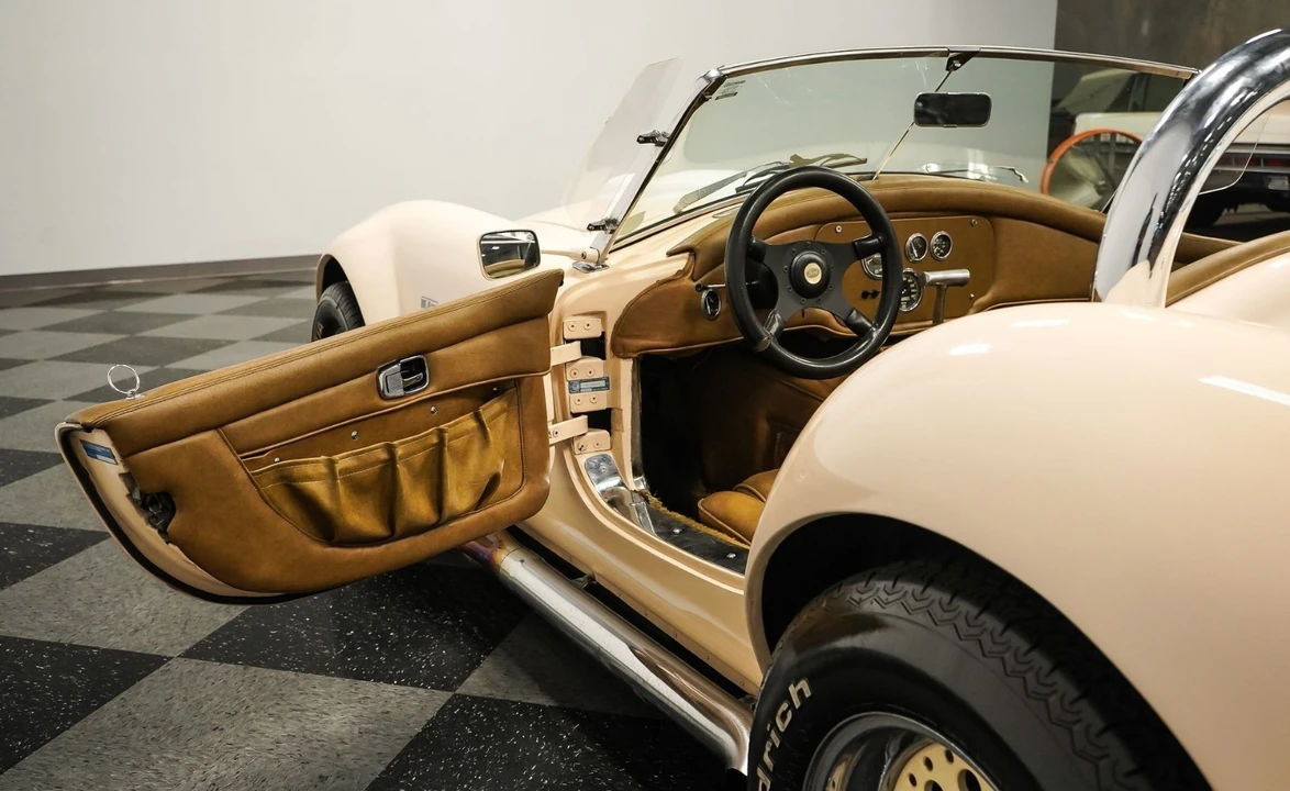 1965 Shelby Cobra Replica - Image 16 of 21