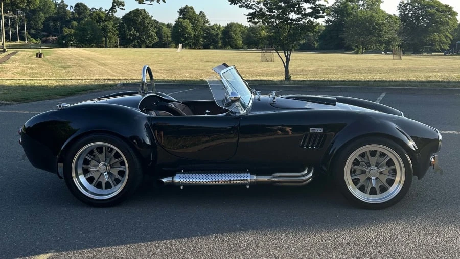 1965 Shelby Cobra Replica - Image 8 of 31