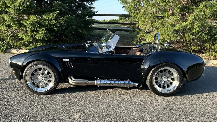 1965 Shelby Cobra Replica - Image 2 of 31