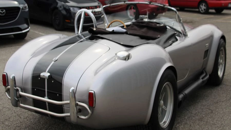 1965 Shelby Cobra Replica - Image 2 of 31