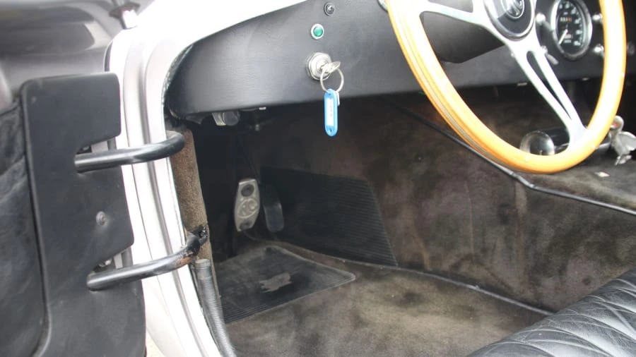 1965 Shelby Cobra Replica - Image 22 of 31