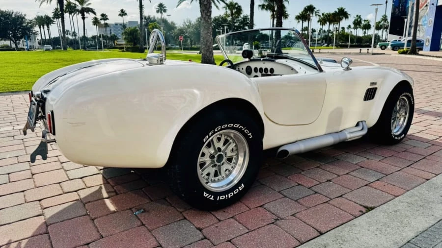1965 Shelby Cobra Replica - Image 11 of 31