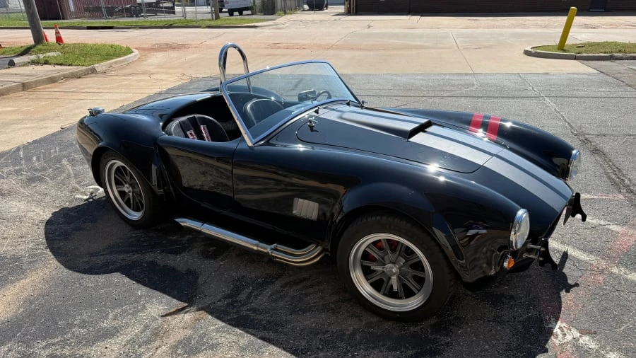 1965 Shelby Cobra 427 - Image 11 of 31