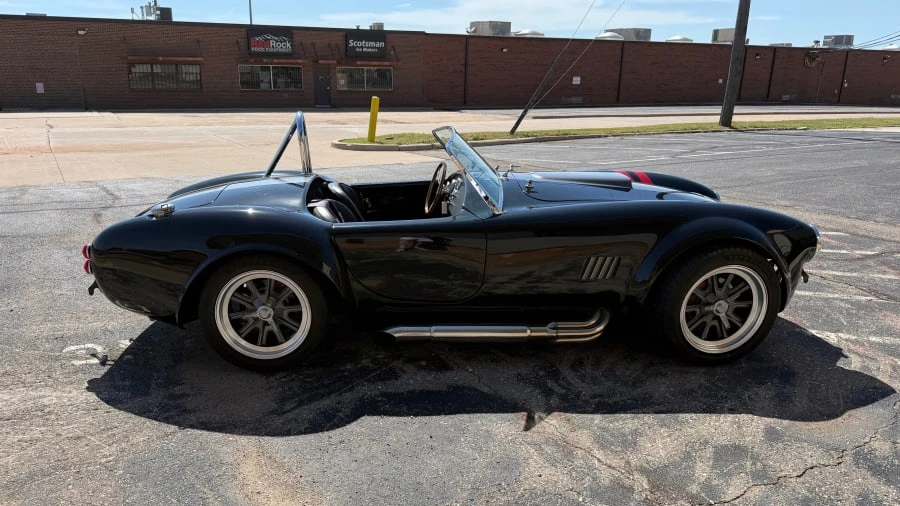 1965 Shelby Cobra 427 - Image 7 of 31