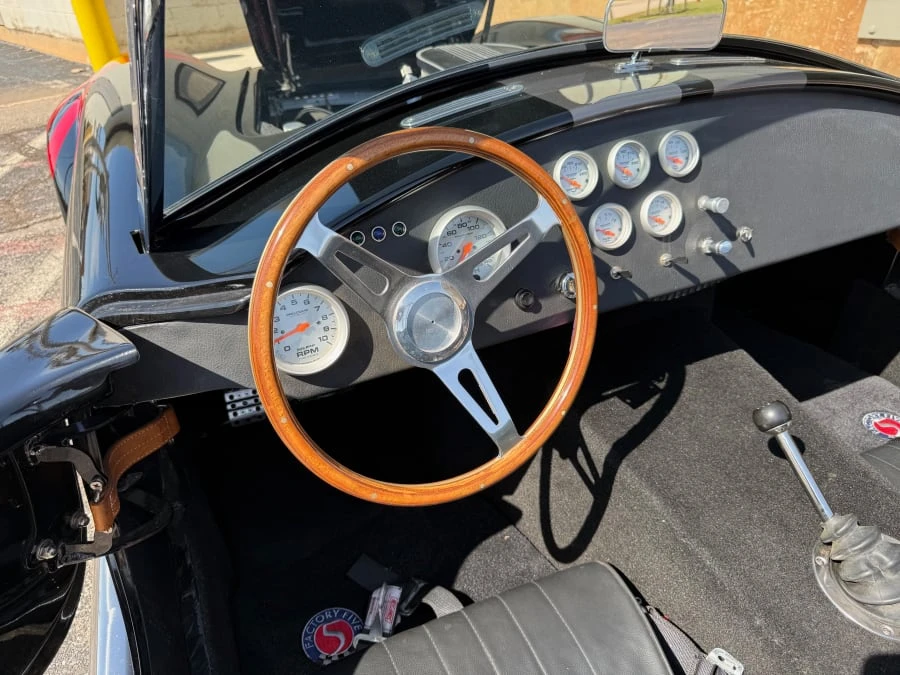 1965 Shelby Cobra 427 - Image 25 of 31