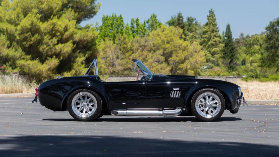 1965 Shelby Cobra Replica - Image 2 of 12