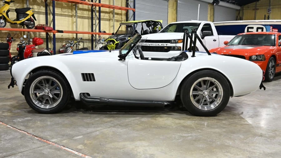 1965 Shelby Cobra Replica - Image 2 of 31