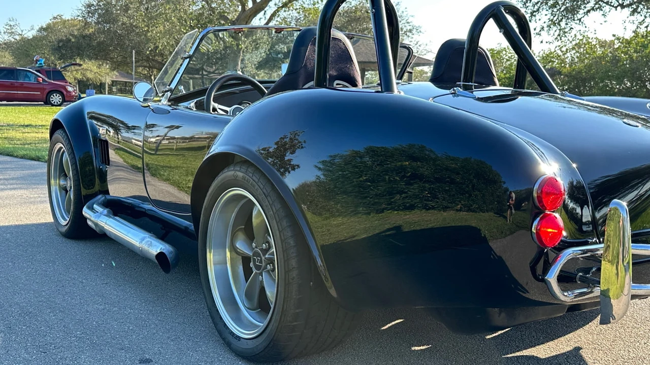 1965 Shelby Cobra Replica - Image 9 of 14