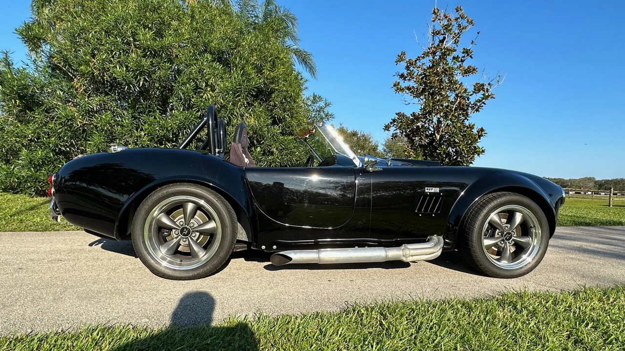 1965 Shelby Cobra Replica - Image 11 of 14