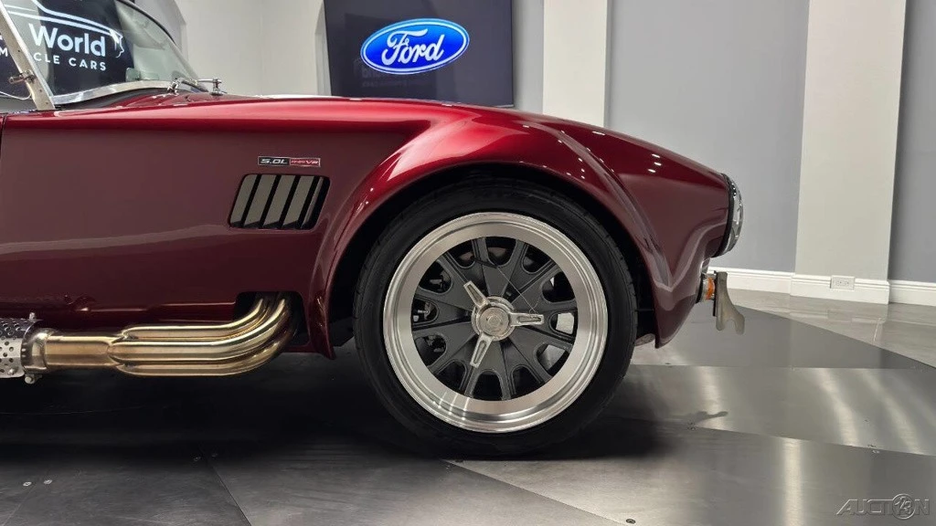 1965 Shelby Cobra 289 - Image 13 of 24