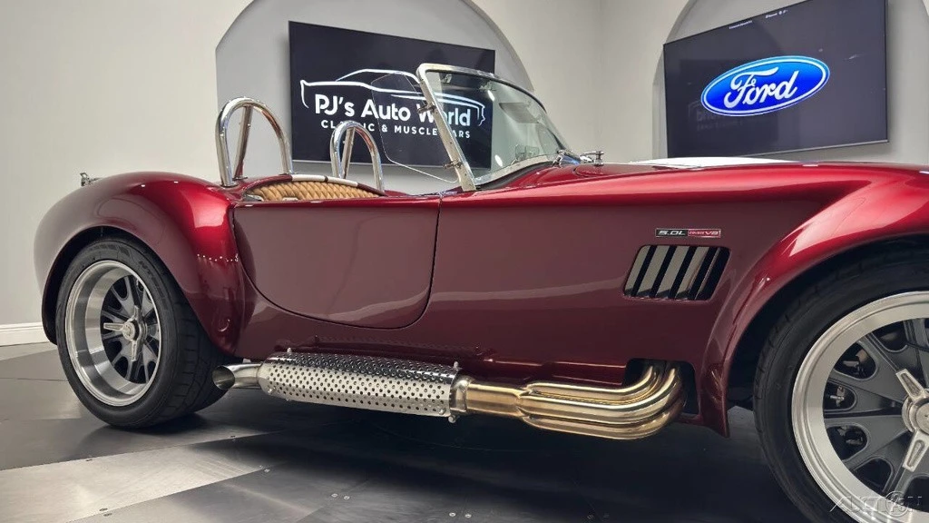1965 Shelby Cobra 289 - Image 15 of 24