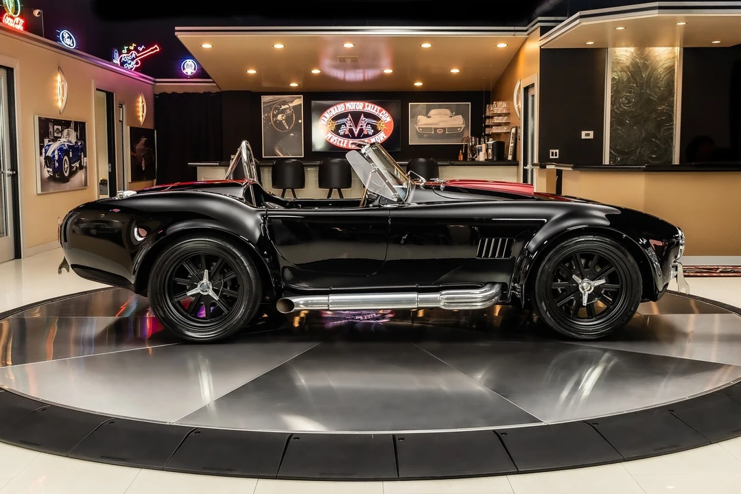 1965 Shelby Cobra 427 - Image 12 of 24
