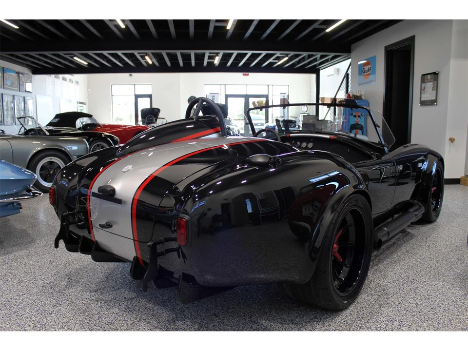 1965 Shelby Cobra 427 - Image 4 of 23