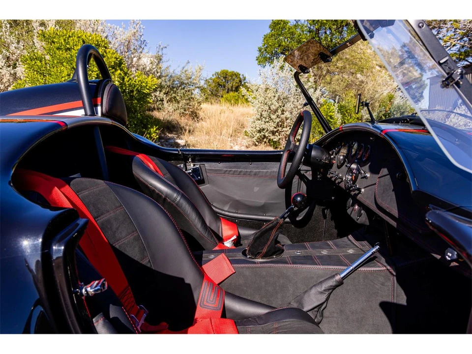 1965 Shelby Cobra 427 - Image 16 of 23