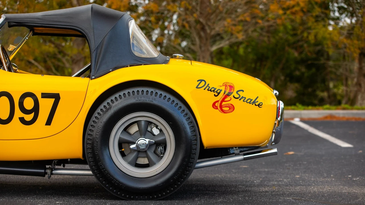 1965 Shelby Cobra 289 - Image 16 of 31
