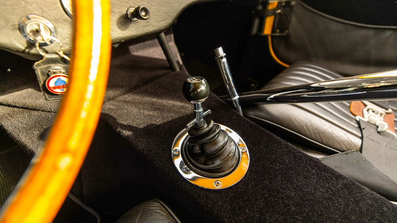 1965 Shelby Cobra 289 - Image 19 of 31