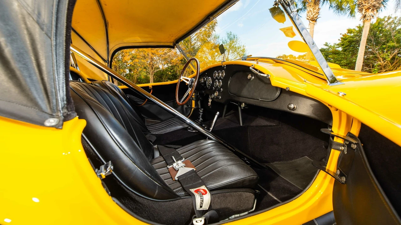 1965 Shelby Cobra 289 - Image 5 of 31