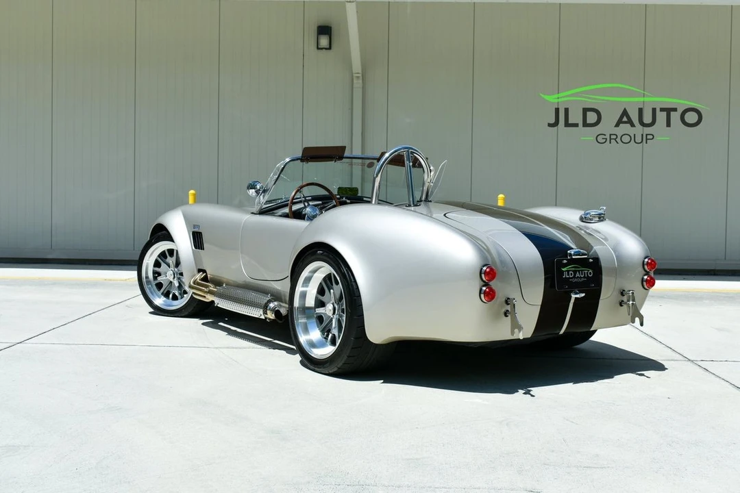 1965 Shelby Cobra 427 - Image 4 of 31