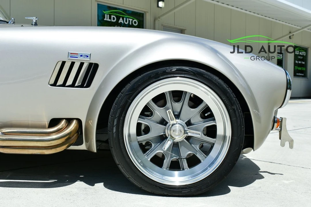 1965 Shelby Cobra 427 - Image 25 of 31